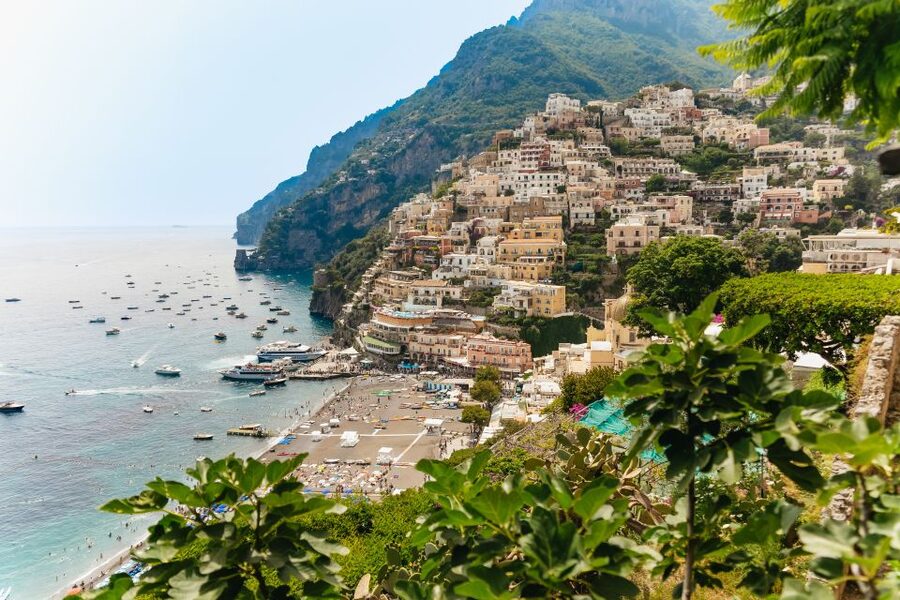 From Rome: Pompeii, Amalfi Coast and Positano Day Trip - Meeting the group at Piazza del Popolo