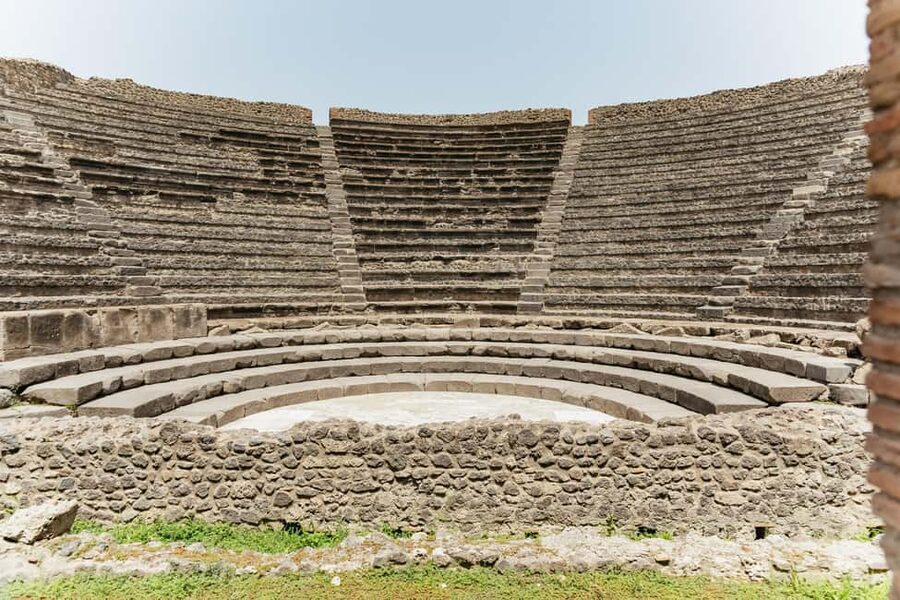 From Rome: Pompeii Day Trip with Optional Vesuvius and Lunch - Lunch with a view, if you choose the upgrade