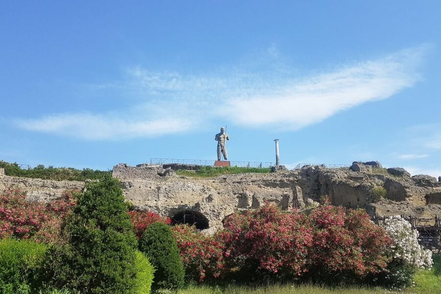 From Rome: Pompeii & Naples Small-Group Day Tour with Lunch - The real value of $303.60