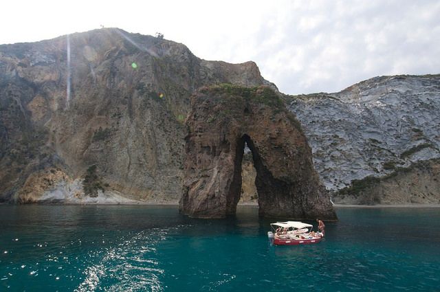 From Rome: Ponza Island Day Trip with Boat Excursion - Why Ponza makes a fine break from Rome