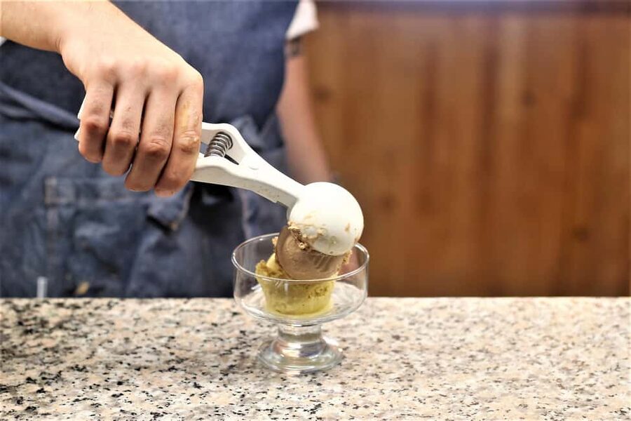 Gelato Making Class in Rome: Master Artisan Craft - Starting with fresh ingredients and simple tools