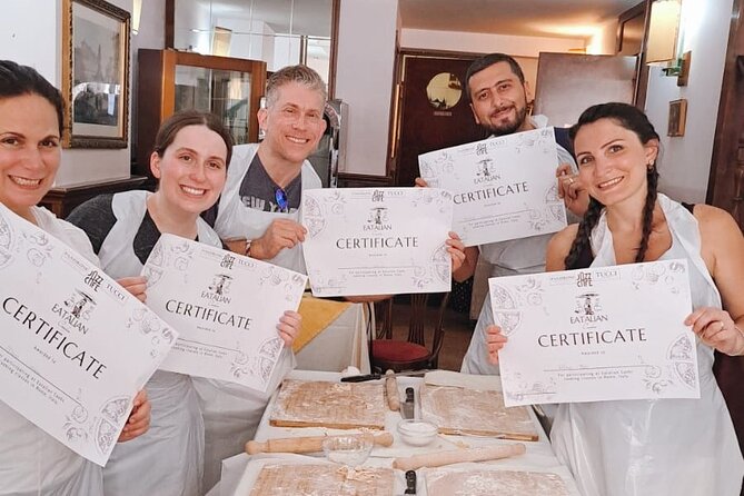 Gnocchi Cooking Class in Rome - Piazza Navona - Choosing your sauce and tasting the result