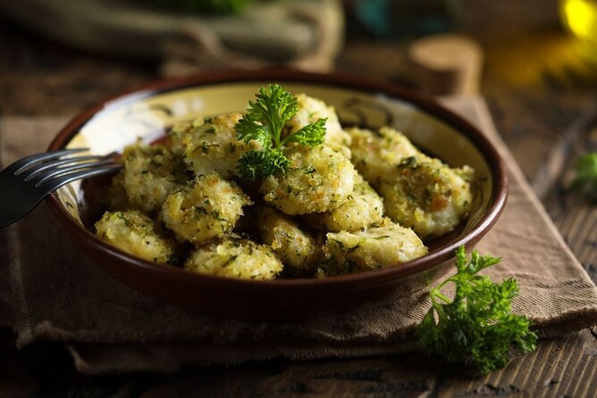 Gnocchi Cooking Class in Rome - Piazza Navona - Why the small group makes a difference