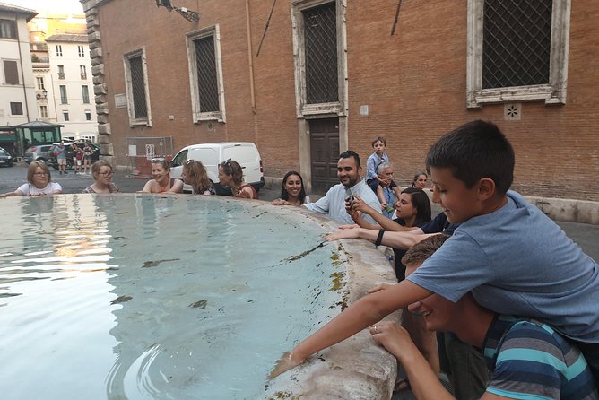 Guided Walking Tour of Rome: Top Sights & Baroque Treasures - Starting near Palazzo Venezia and Rome’s grand civic buildings