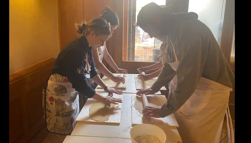 Hands-On Pasta & Tiramisu Class near Colosseum - What the $62.31 price gives you