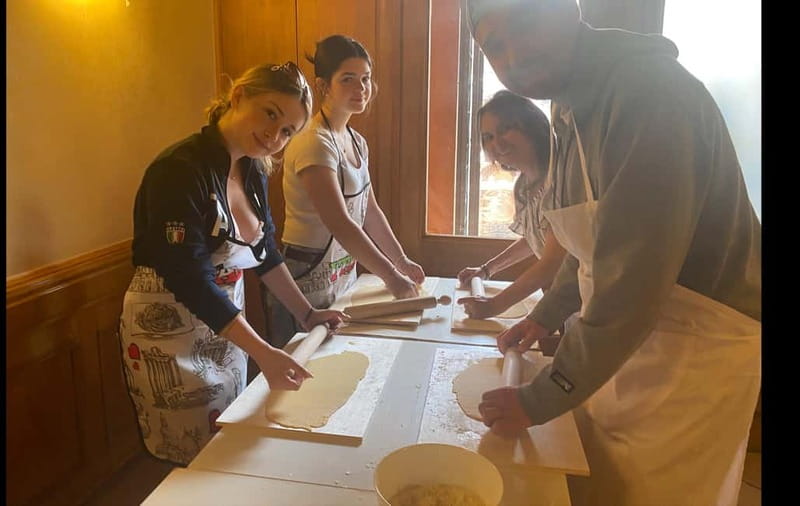 Hands-On Pasta & Tiramisu Class near Colosseum - Practical details for a comfortable session