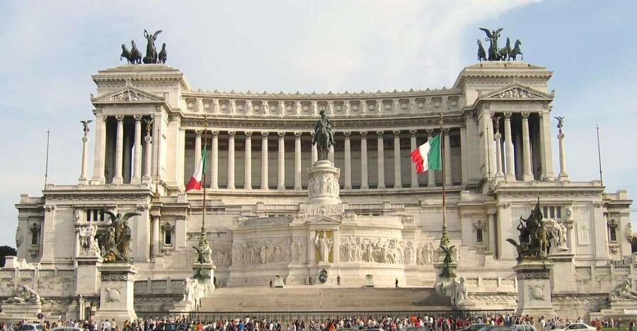 Heart of Rome: Private Walking Tour - Starting beneath the Spanish Steps
