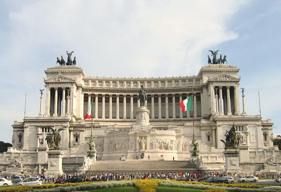Heart of Rome: Private Walking Tour - From the Spanish Steps to the Trevi Fountain