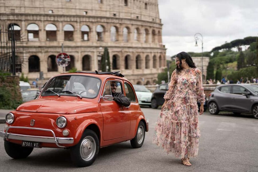 La Dolce Vita: Cruising Rome in a Classic Fiat 500 - Starting at the Colosseum