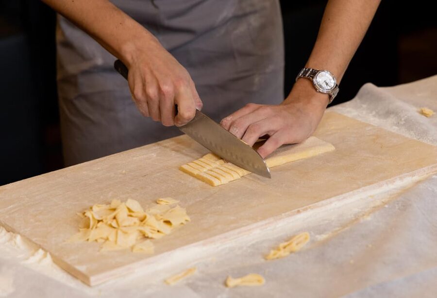 Masterclass: Aperol Spritz & Pasta Making Experience in Rome - Who will enjoy this Rome cooking class