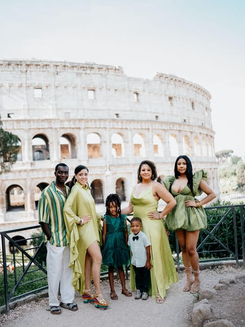 Mini Photo-session at Colosseum with Photographer - What the Colosseum photo session is really like