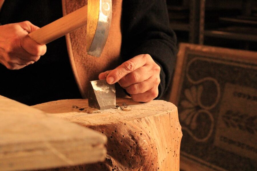 Mosaic-Making Workshop in Rome's Trastevere - From Outline to Finished Mosaic
