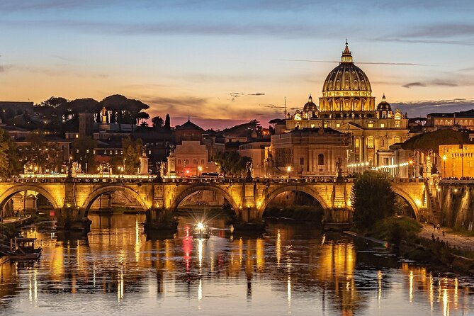Night Tour of Rome with Local Pizza Dinner and Gelato Experience - Why Rome at night works so well