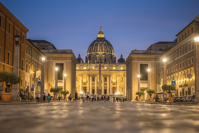 Night Tour of Rome with Local Pizza Dinner and Gelato Experience - Spanish Steps, Trevi Fountain, and central Rome