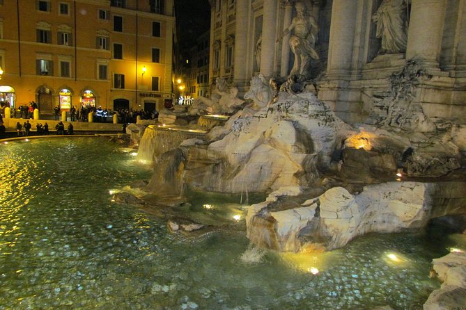 Night Tour of Rome with Local Pizza Dinner and Gelato Experience - The guides can make or break the night