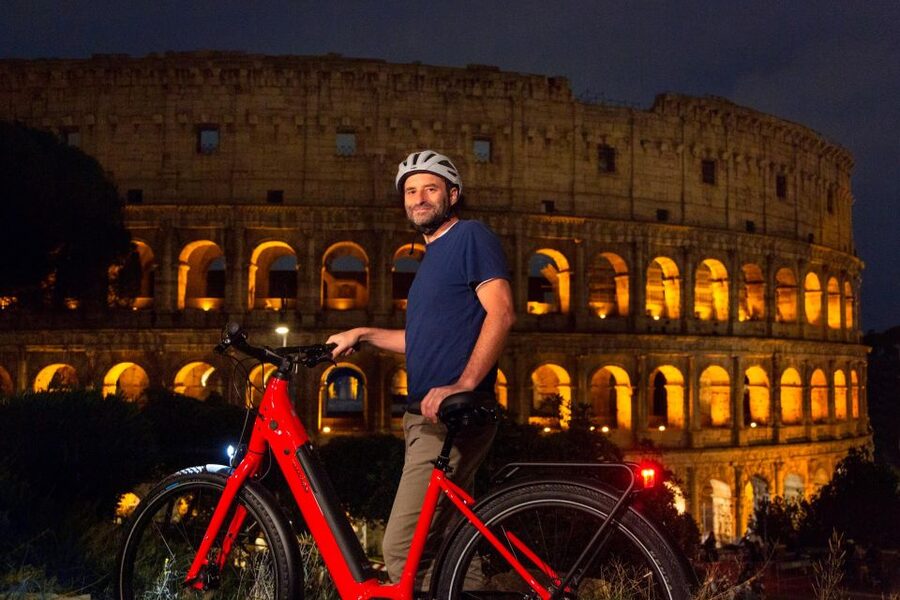 Night Tour of Rome with Top E-bike & optional Italian Dinner - Key points at a glance