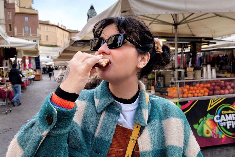 No Diet Club - Unique local Food Tour in Rome! (Trastevere) - The first taste: Roman supplì