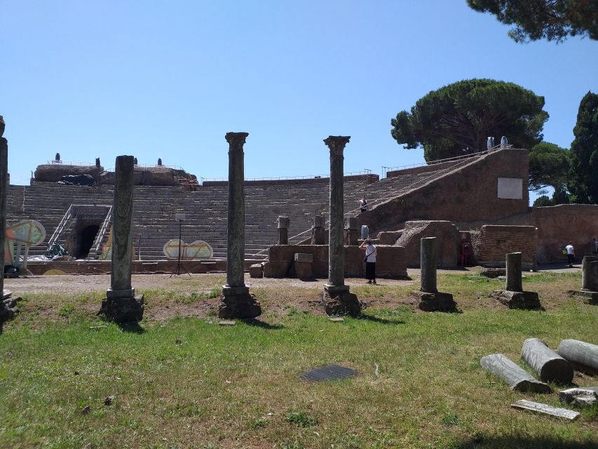 Ostia Antica: Archaeological Guided Private Tour - Walking the Decumanus Maximus