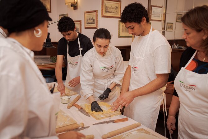 Pasta Cooking Class in Rome - Fettuccine Class in Piazza Navona - What the two-hour pasta class really includes