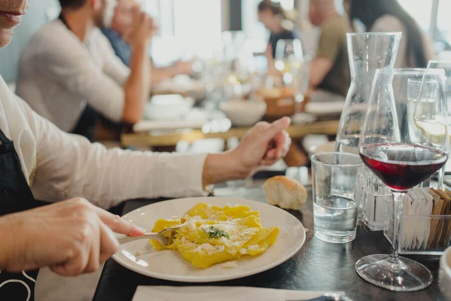 Pasta & Tiramisù making in the heart of Rome - Why the air conditioning matters