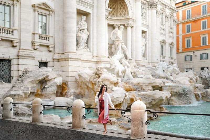 Photoshoot in Rome for couples - Timing, crowds, and the practical side of Rome
