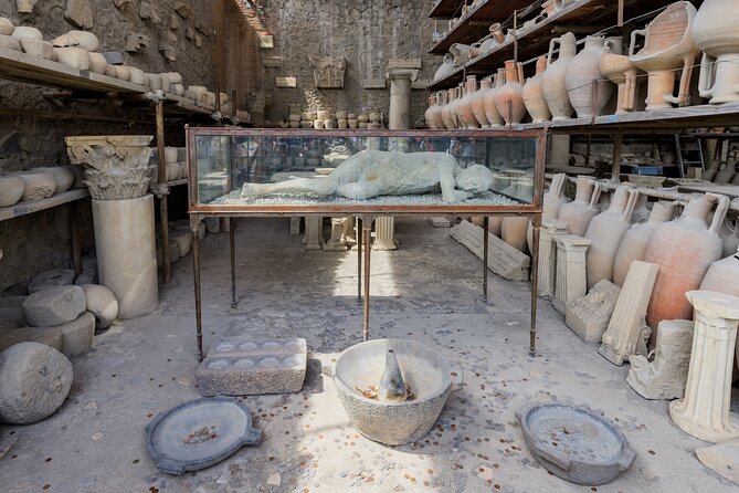 Pompeii and Mount Vesuvius Day Trip from Rome with Pizza Lunch - What the long coach ride feels like