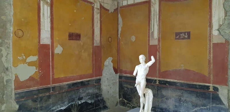 Pompeii: Entry Ticket w/ Guide and Transfers or Audio Guide - How the 2 to 12 hour timing affects your day