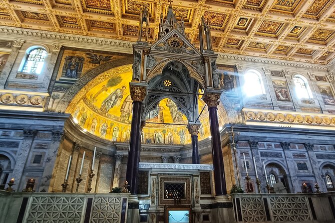 Pope Francis Tomb and Papal Basilicas Tour - Holy Doors and the Jubilee period