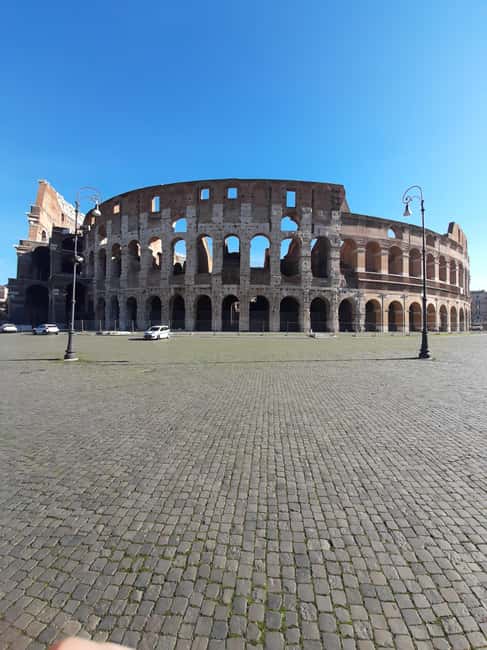 Private 1.5-Hour Family-Friendly Tour of the Colosseum - Is $225.44 per person a fair price?