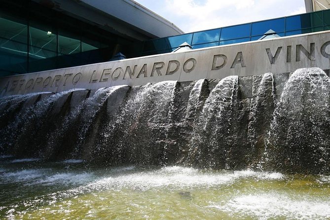 Private Departure Transfer: Hotel to Rome Fiumicino Airport - Arrival at Fiumicino Airport