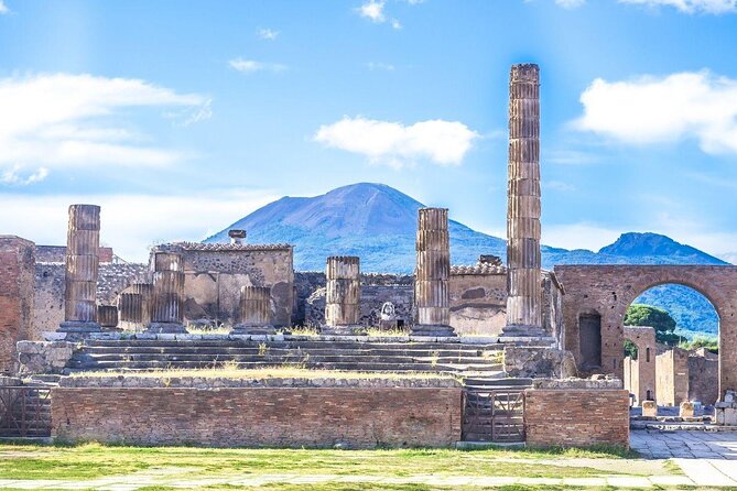 Private Pompeii, Positano & Amalfi coast Tour from Rome - Positano: beautiful, steep, and short on time