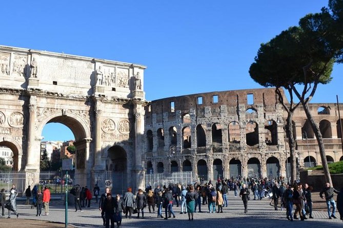 Private Rome WOW Tour in 1 Day: Luxury Car, Guide, Tkts & Lunch! - How the private car changes the day
