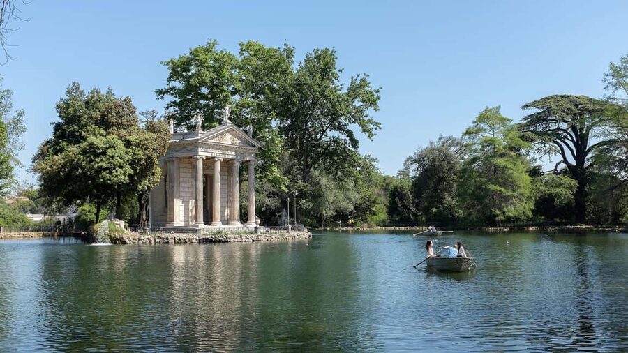Private Tour with private guide Galleria Borghese - Meeting your guide inside Villa Borghese
