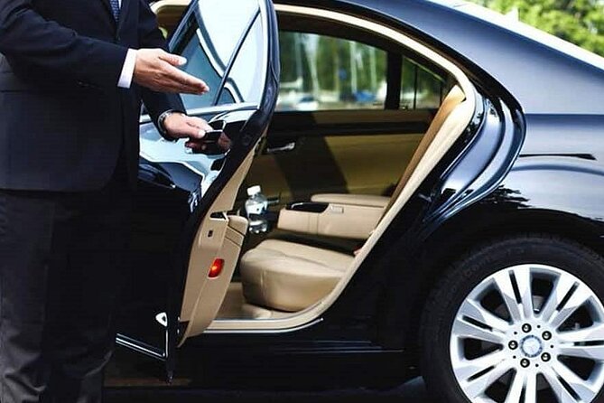 Private Transfer : from Fiumicino Airport to Rome - A straightforward landing at Fiumicino