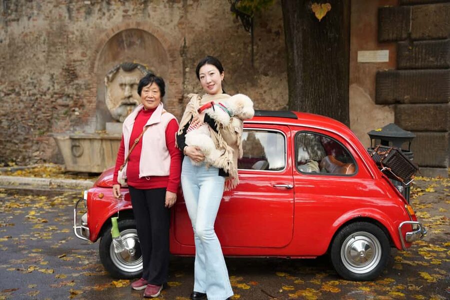 Professional Photoshoot with most Classic Fiat500 of Rome - Piazzale Garibaldi and Rome from above
