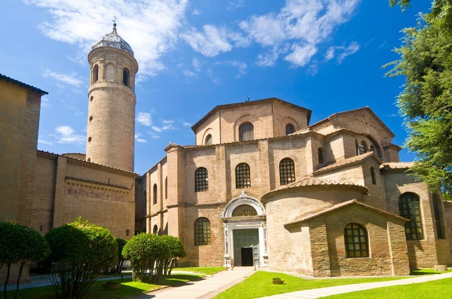 Ravenna: Private City Top Sights and Monuments Walking Tour - Why Ravenna deserves a focused three-hour walk