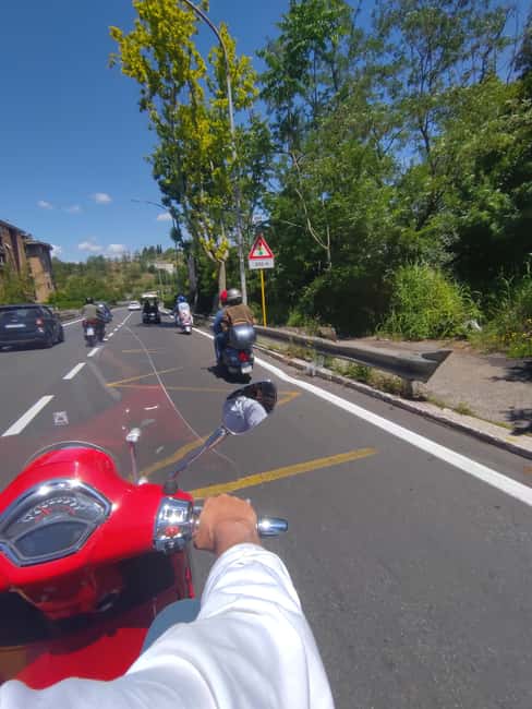 RENTA A VESPA - Booking flexibility and practical timing