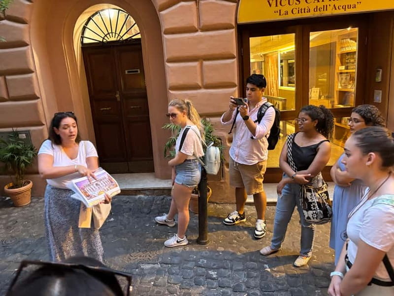 Roamin’ Around Rome Guided Tour - Key points at a glance