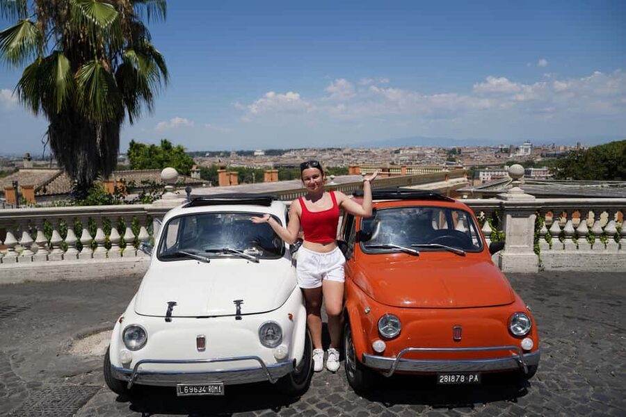 Roma: Fiat500 & Aperol Spritz Photo tour - Why a Fiat 500 is a good way to see Rome