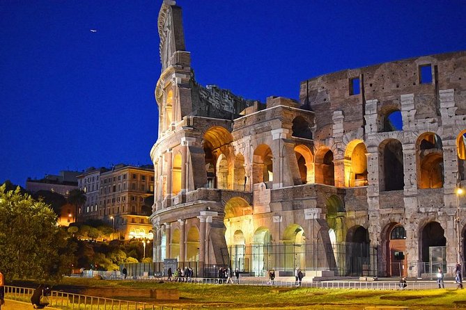 Roman Nightscape: Exclusive Private Night Tour with Driver - Why Rome by car works after dark