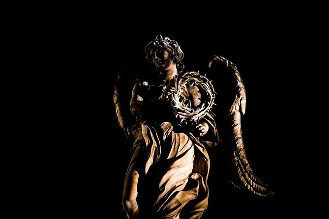 Roman Nightscape: Exclusive Private Night Tour with Driver - Trevi Fountain, Rome’s most theatrical first stop