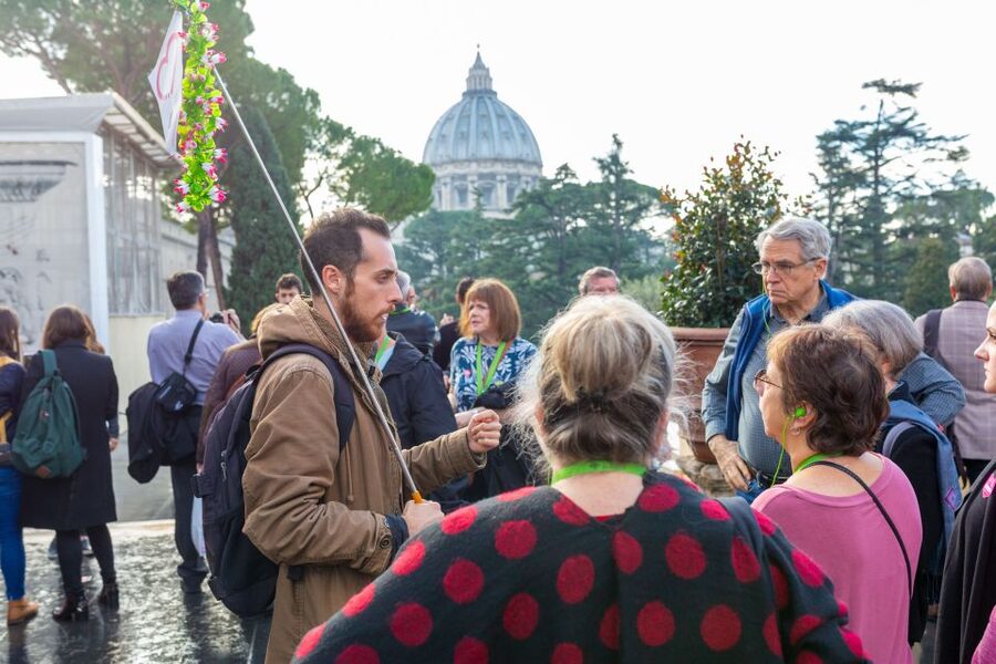 Rome: 1 Day Vatican & Colosseum Tour - Walking Through the Roman Forum and Palatine Hill