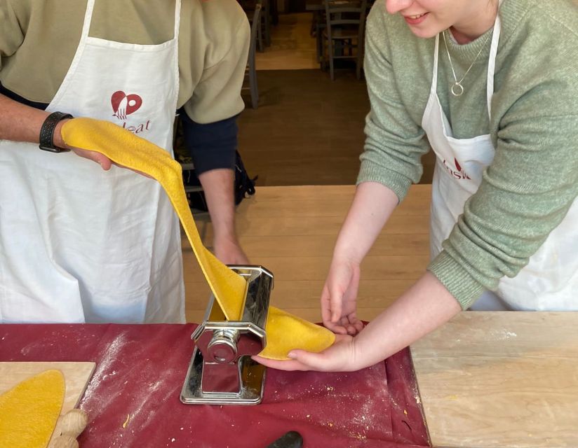 Rome: 1 Hour Pasta Making Class - Eating the Pasta You Just Made