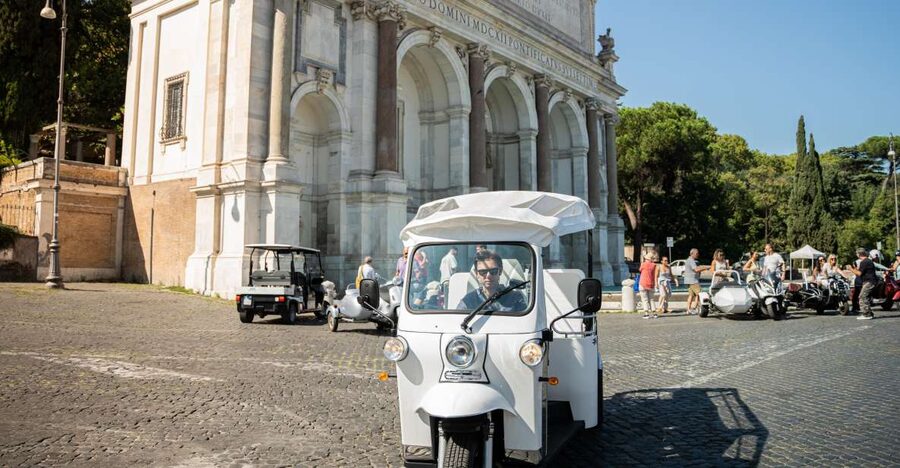 Rome: 2-Hour Vip Tuk-tuk tour with Hotel Pickup and Prosecco - What the guides add