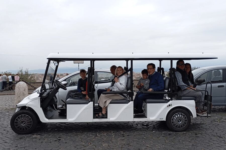 Rome: 3-hour guided city tour by electric golf cart - Aventine Hill and the Circus Maximus