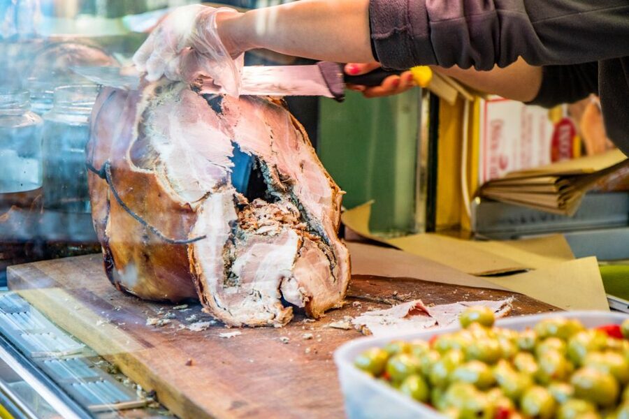 Rome: 3-Hour Private Foodie Tour with Vatican Views - Saint Peter’s Square and the Vatican Story