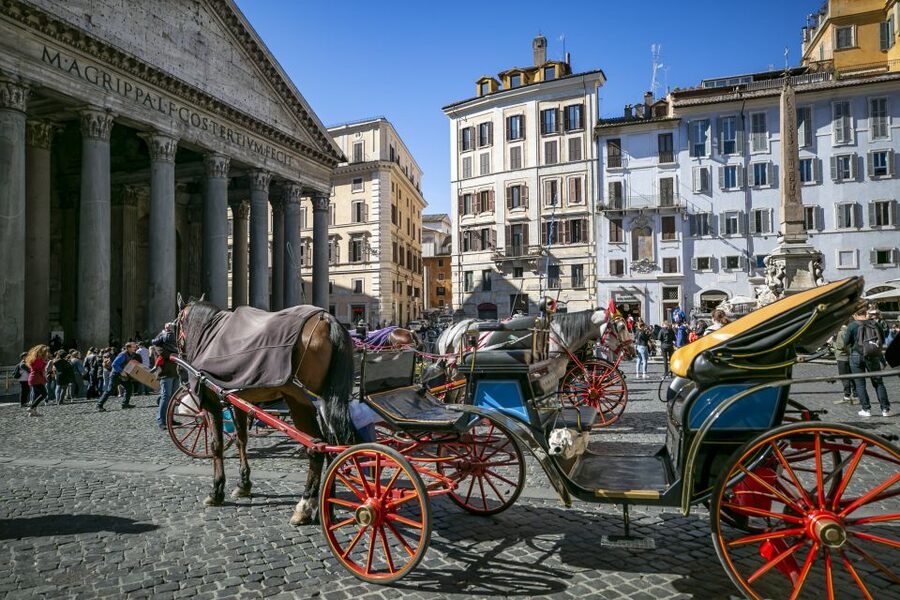 Rome: 3-Hour Private Historical Highlights Walking Tour - Piazza Colonna, Marcus Aurelius, and modern government