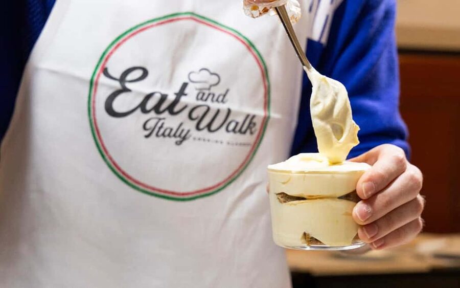 Rome: 3-in-1 Fettuccine, Ravioli, and Tiramisu Cooking Class - Making pasta dough from scratch