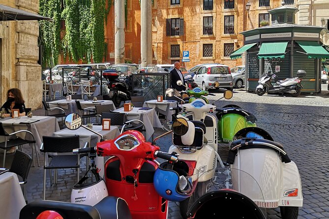 Rome Afternoon Sightseeing Vespa Sidecar Tour with Gourmet Gelato - Piazza Navona and the Vatican quarter