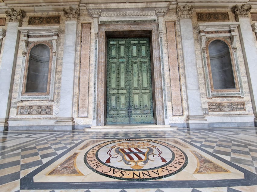 Rome: Ancient Jubilee in the 4 Major Basilicas - Guide Quality and Hearing the Commentary